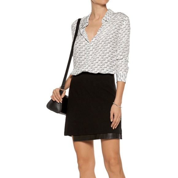 NEW EQUIPMENT Kate Moss Silk Script Shirt-Medium – Iconic Print, Work to Weekend - Picture 3 of 8